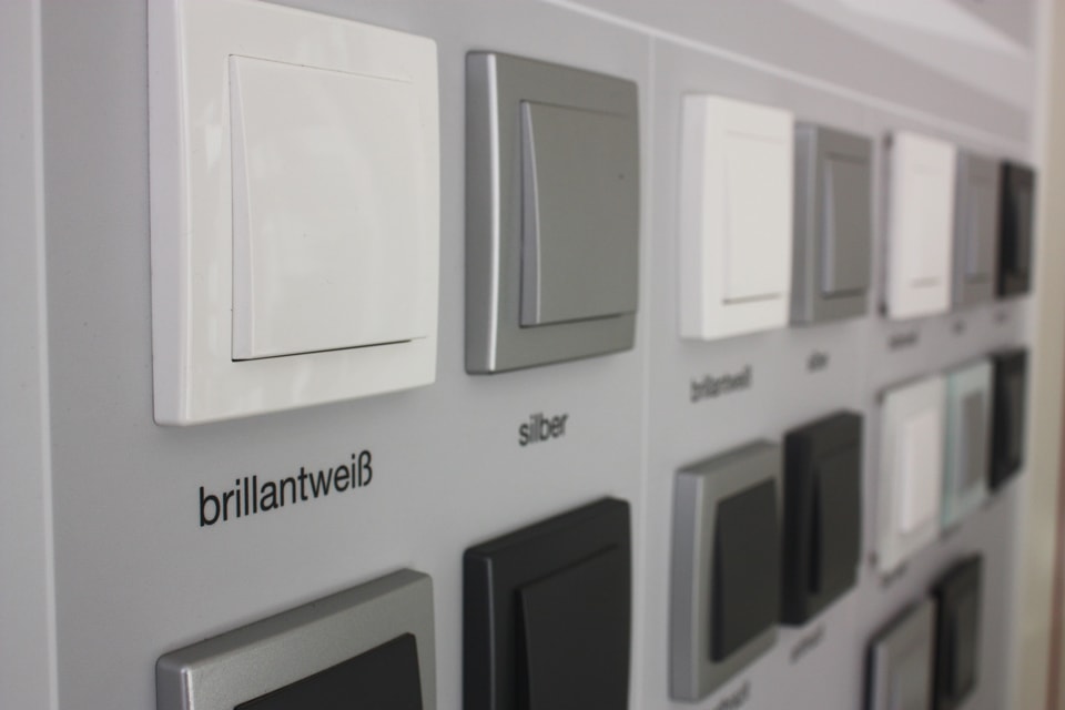 Schalterserie2 bei Baumeister Elektrotechnik in Erlenbach